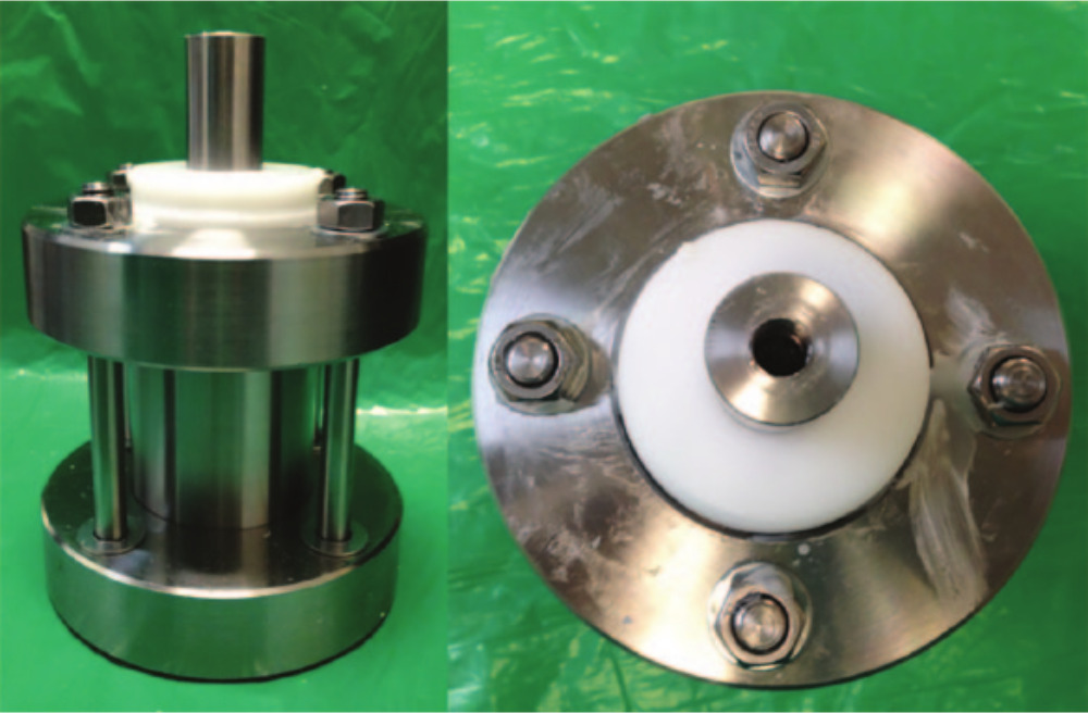 Fig. 1 
            Photographs showing a stainless steel mould.
          